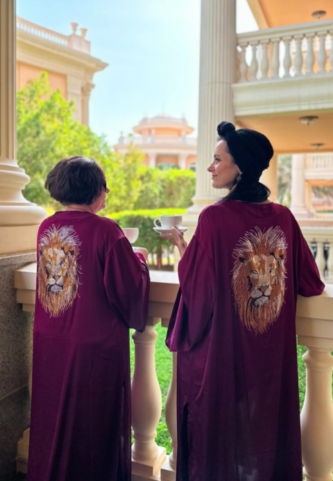 Crystal - Klasyczne długie kimono bordo, lew