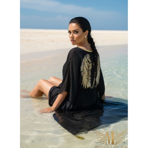 Kimono plażowe ze skrzydłami